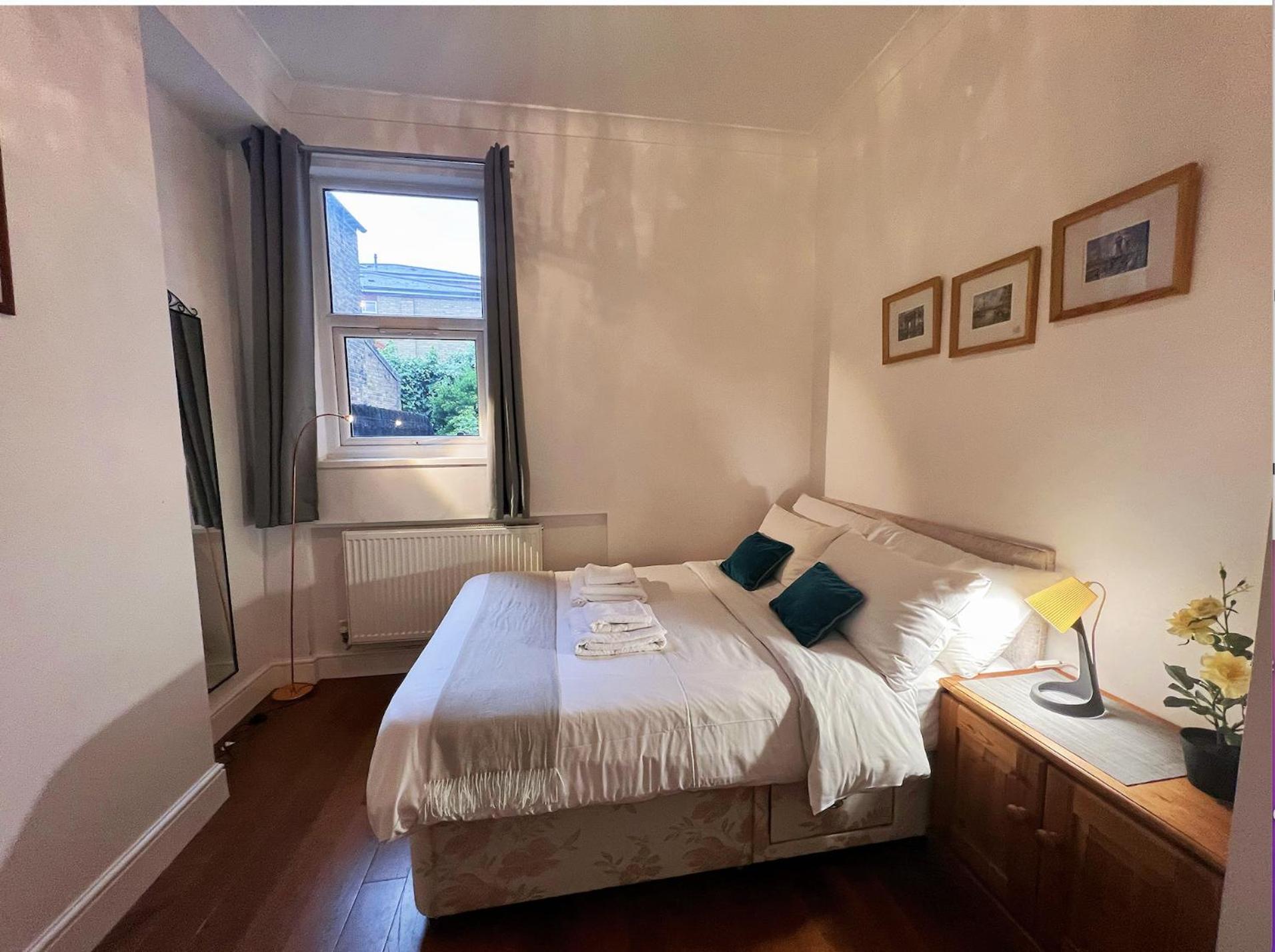 Lovely 2 Bedroom Garden Flat In London Eksteriør billede